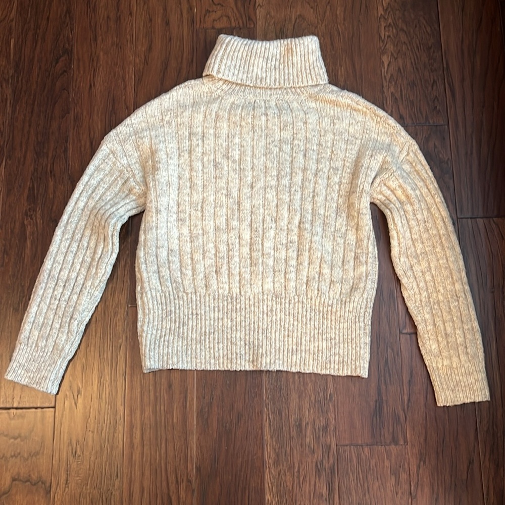 William Rast sweater - Picture 7 of 10